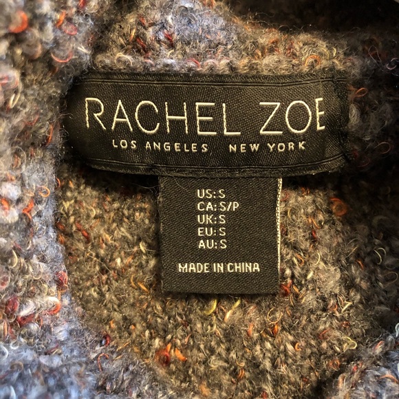 Comfy, classic Rachel Zoe turtleneck sweater. - Picture 6 of 6